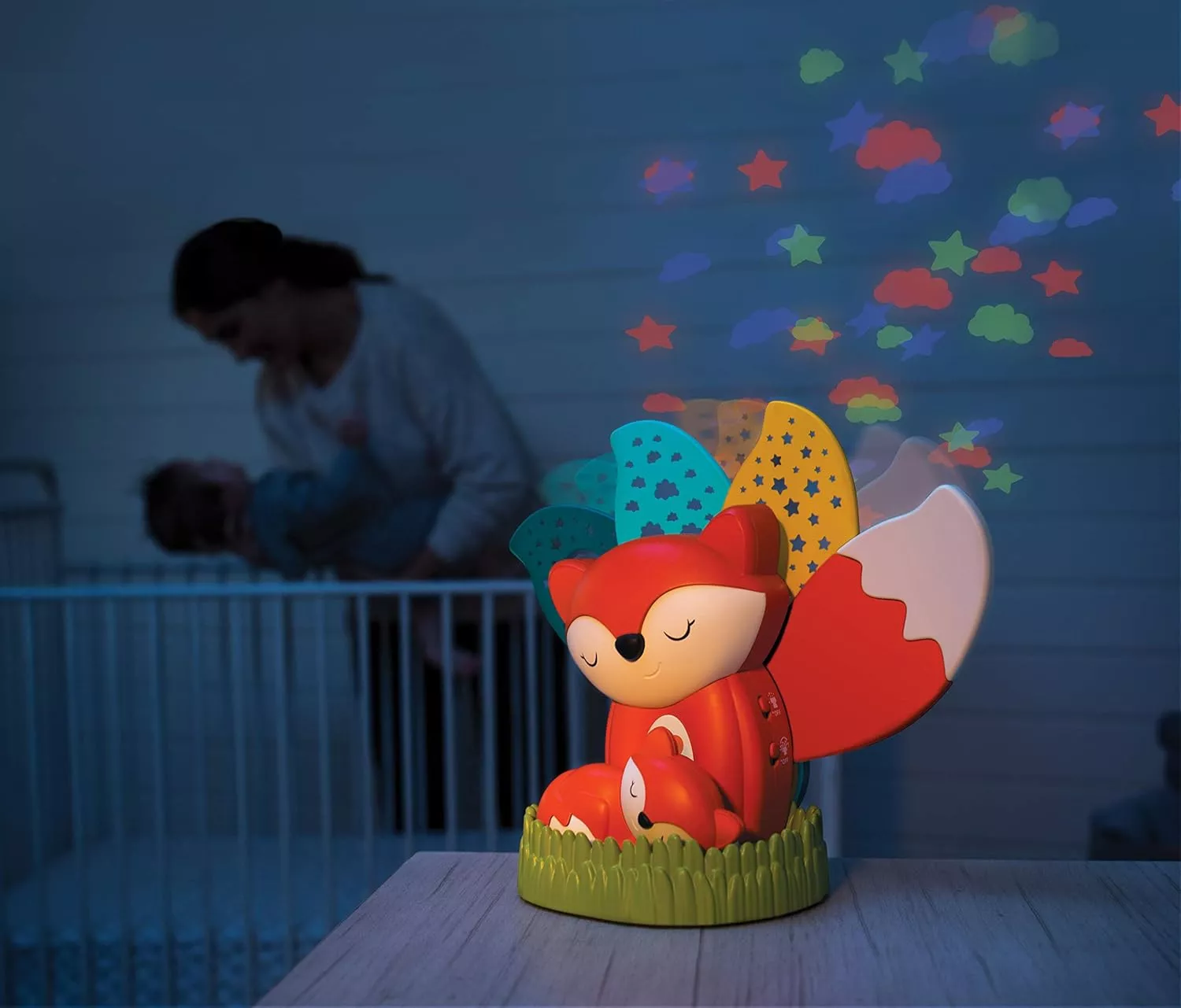 Infantino  2-In-1 Musical Soother & Night Light Projector