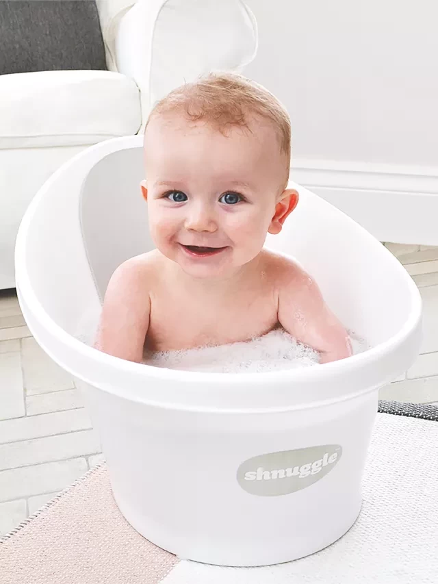 Shnuggle Baby Bath Tub with Plug, Safe & Comfortable Newborn Bathtub with Bum Bump Support, Compact, Lightweight, and Water-Efficient, For 0-12months