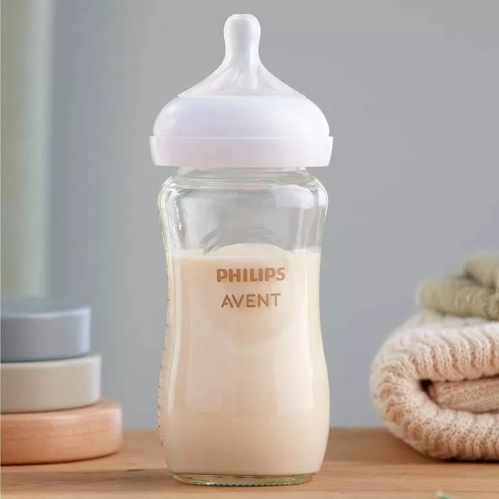 Philips Avent Glass Baby Bottle Newborn Gift Set