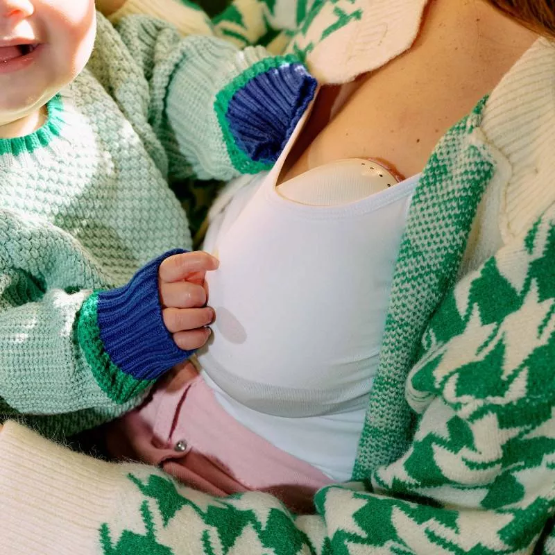 Tommee Tippee Double Electric Wearable Breast Pump, Hands-Free, In-Bra Breastfeeding Pump, Portable, Quiet