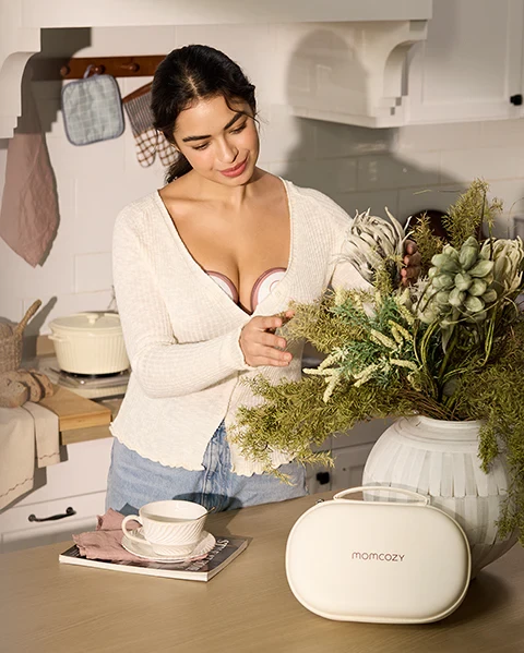 Momcozy Mobile Style™ Hands-free Slim Breast Pump | M6 - Single