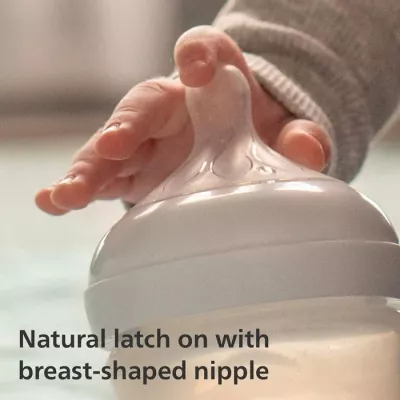 Philips Avent Natural Response Baby Bottle 260ml, BPA Free for Babies 1 Month