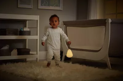 Shnuggle Moonlight Night Light, Sleep Training Light for Babies and Toddlers, Teaches Night and Day, Portable & Dimmable Nursery Light