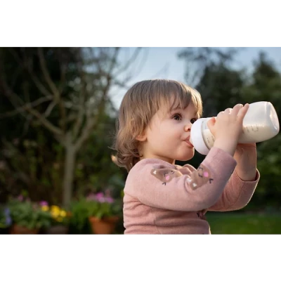 Philips Avent Natural Response Baby Bottle | 11oz/330ml, Fast Flow Nipple (6m+), Anti-Colic, Breast-Like Design – SCY906/01