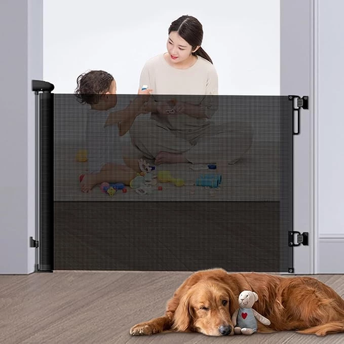 Retractable Baby Safety Gate| Roll-Up Stair & Door Gate for Babies, Dogs & Pets | ‎135 x 135 x 86 cm