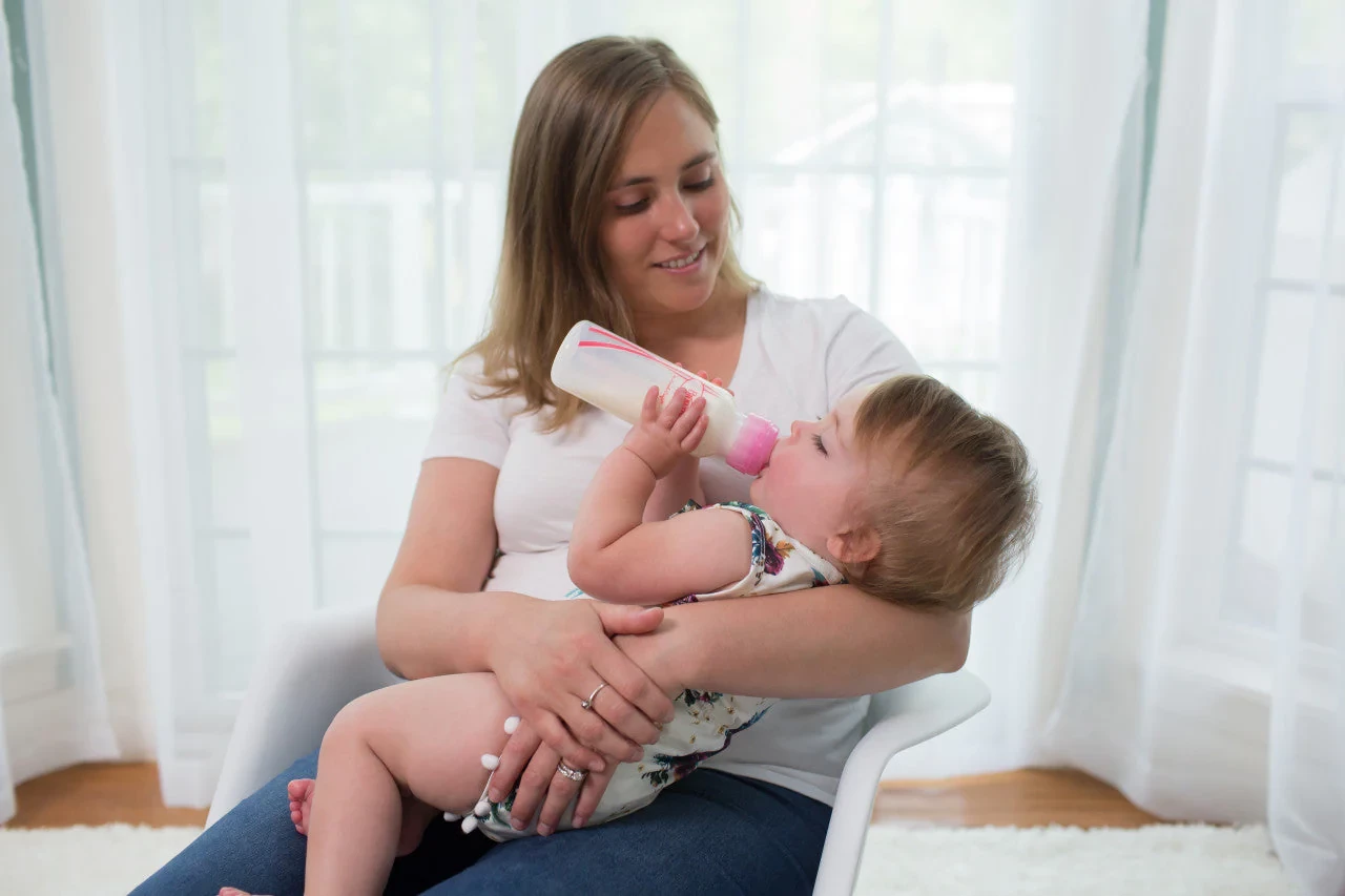 Dr Brown’s Anti-colic Options+ Narrow Neck Baby Bottle Gift Set | 5 Bottles, Teats & Accessories | Available in Blue and Pink