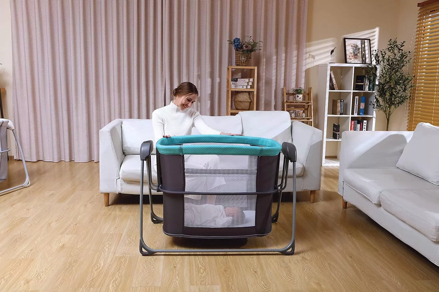 Mastela Deluxe 4-in-1 Baby Bassinet, Cradle Swing & Sleeper with Mosquito Net – 5 Swing Speeds, Timer, USB/Battery Powered – Newborn to 36 Months